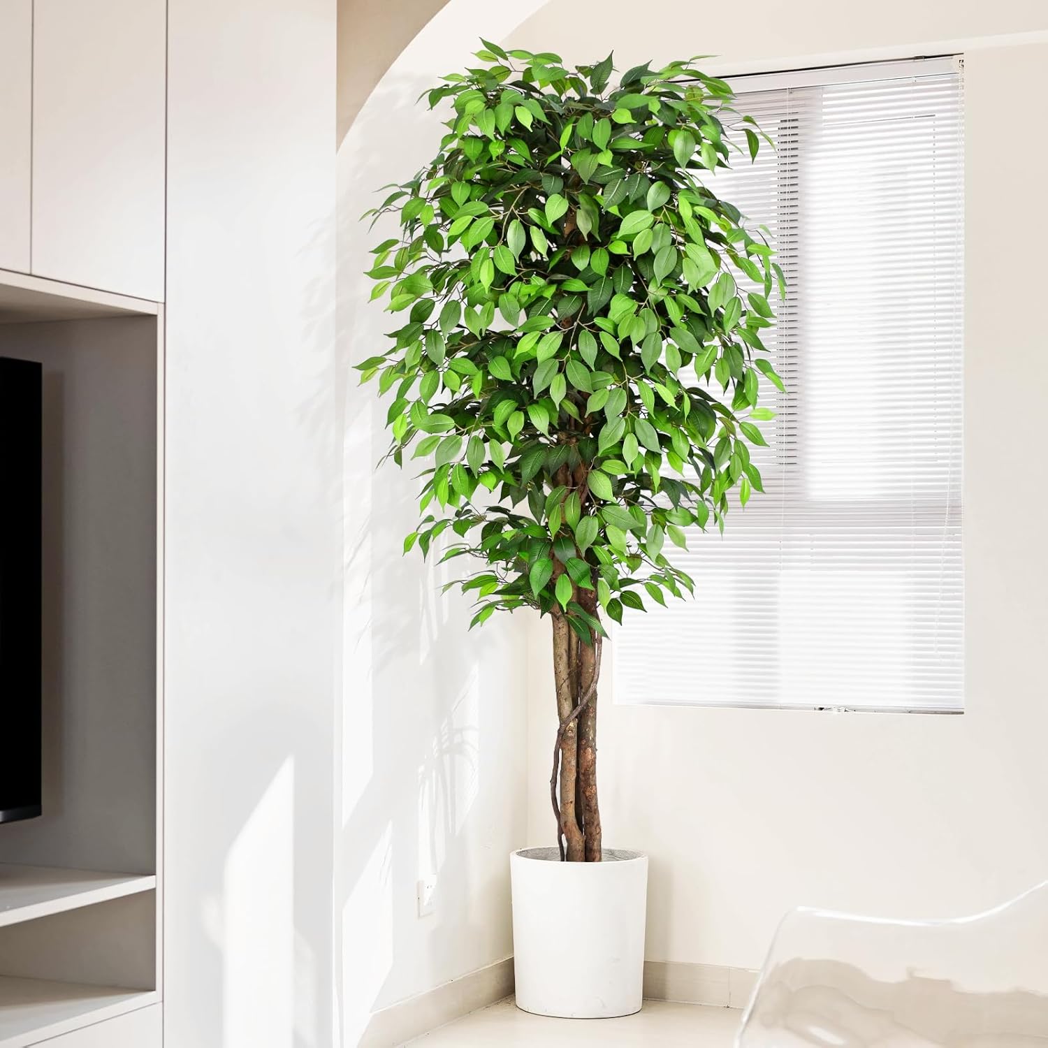 本物そっくりの人工フィカスツリー、自然な幹と豊かな葉が特徴、 - Ficus Lyrata Tree のレビューと価格